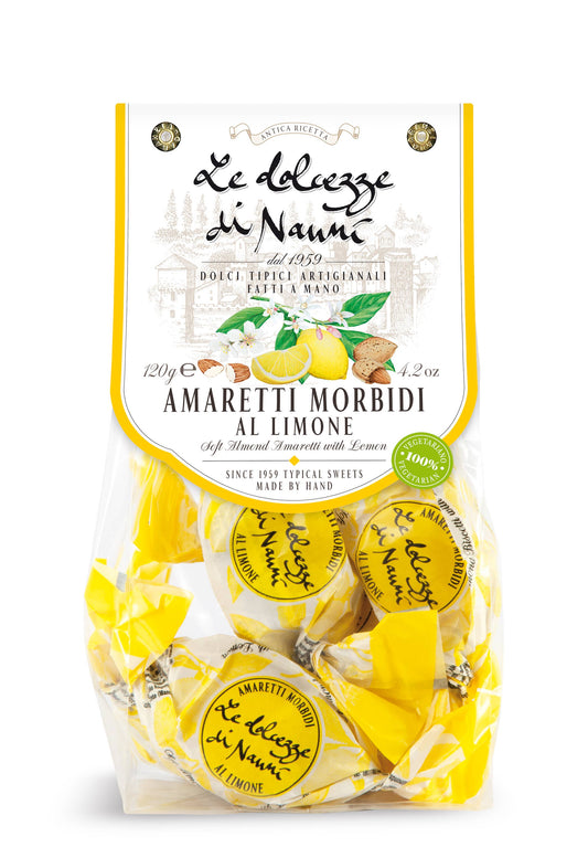 I en elegant enkelportionförpackning, i 120 g påse, erbjuder dessa mjuka och smakrika mandelmassabitar en hög mandelhalt på minst 42 %. De har en naturlig citronsmak och är perfekta att servera efter en måltid eller att njutas när som helst under dagen. Passar utmärkt till frukost eller som mellanmål tillsammans med te, kaffe eller cappuccino.
Tillverkade i Italien