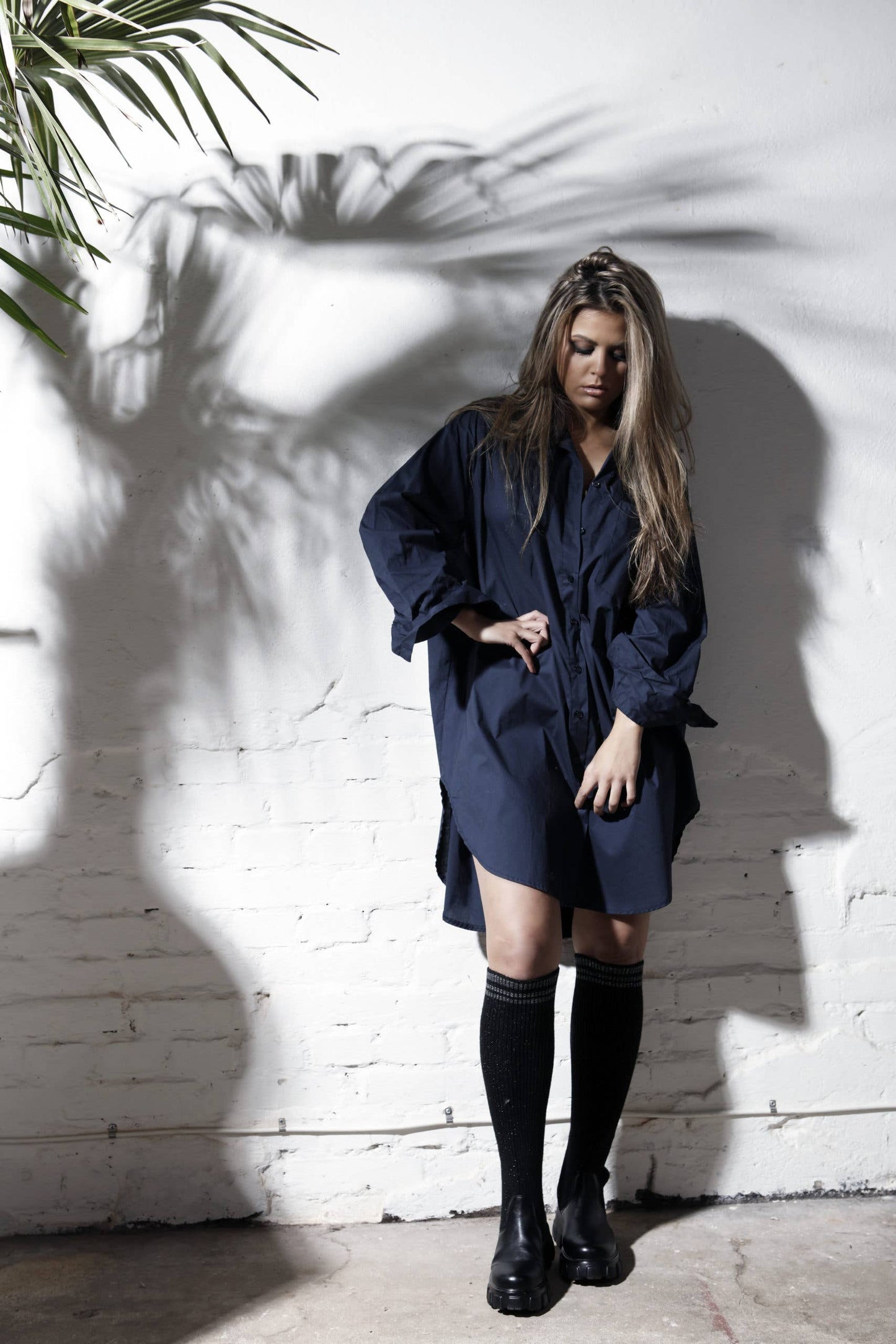 Boyfriend oversized skjorta i bomull – royalblå