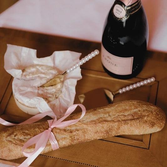 LEPELCLUB Set of Pearl Cheese Knives