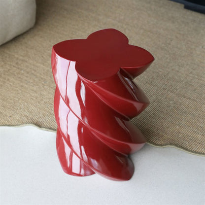 &Klevering Pillar marshmallow burgundy, ett sidobord, en pelare eller piedestal. Blompiedestal.