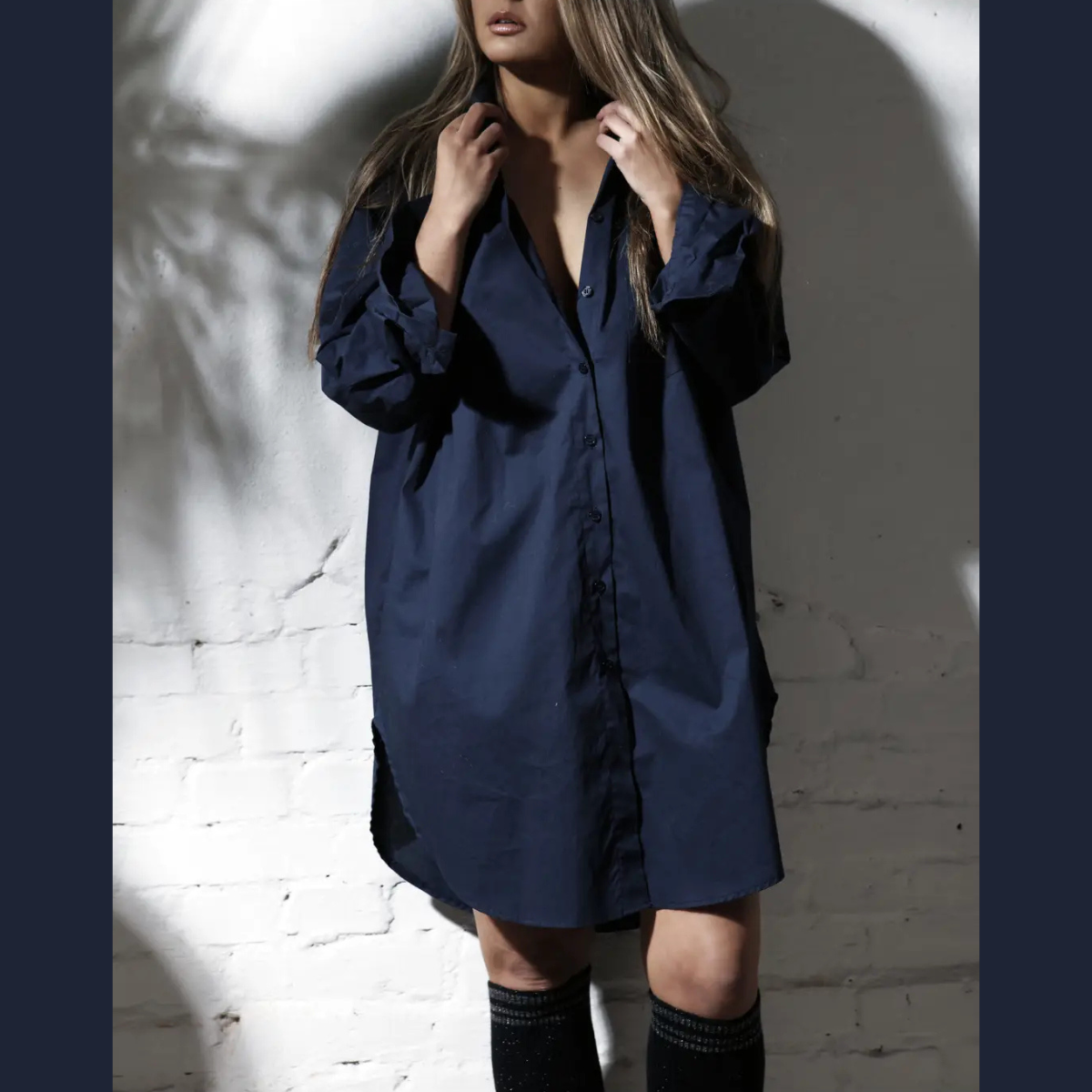 Oversized pojkvänsskjorta i underbar mjuk bomull som luftar skönt och ger en fin avslappnad stil som du lätt kan klä upp och ner.