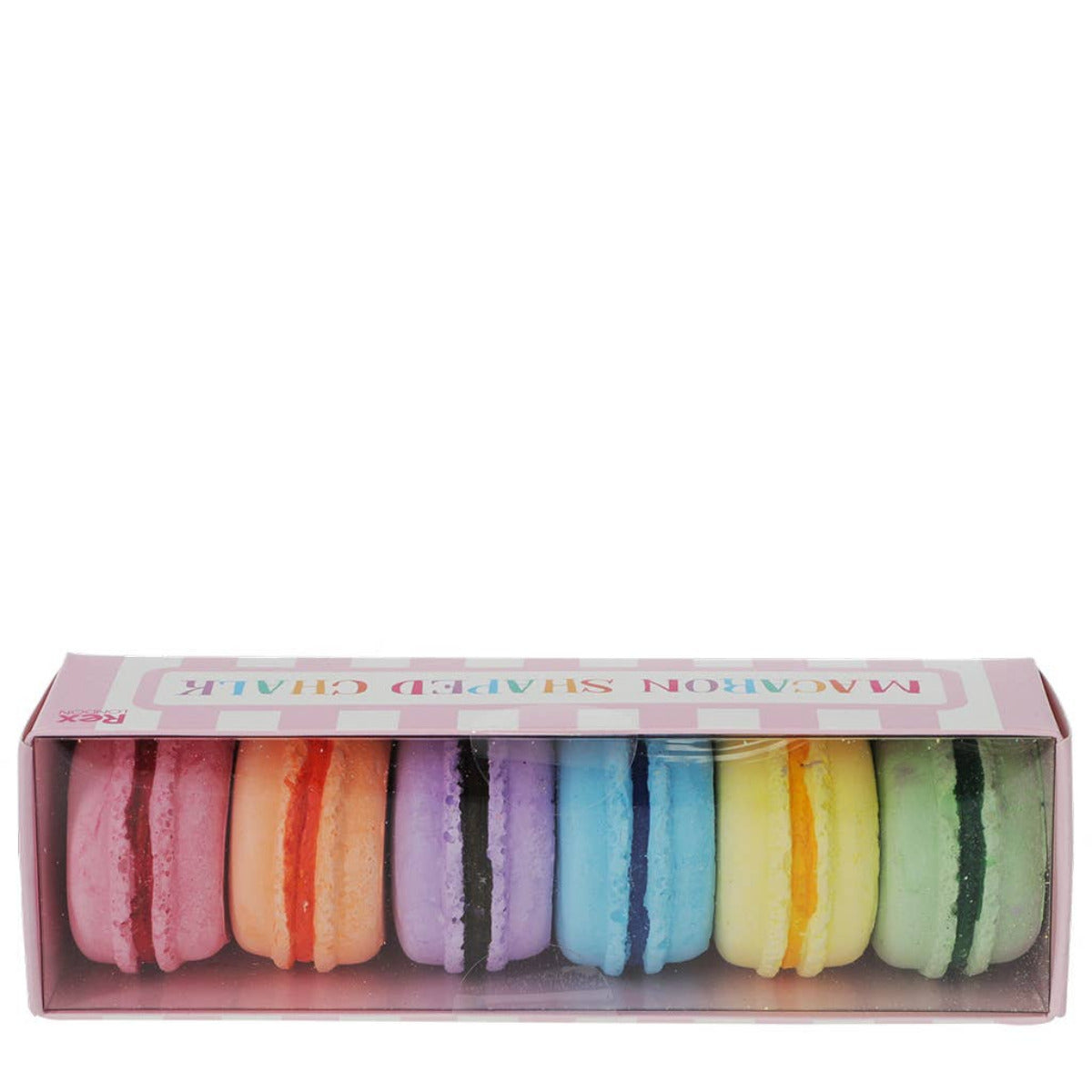 Set med sex kritor i olika färger, vardera formade som en fransk macaron. Perfekt för kreativitet — dessa roliga kritor gör det extra spännande för små händer att rita utomhus eller på griffeltavlor. 