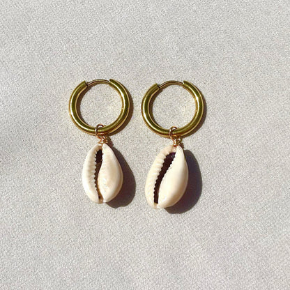 MASSI Jewelry Seashell Earrings